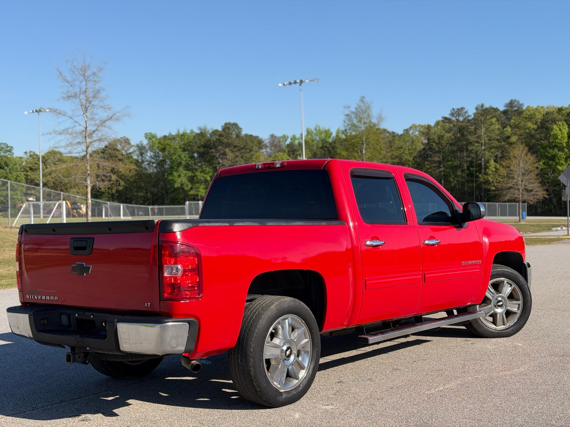 2013 Chevrolet Silverado LTZ thumbnail 6