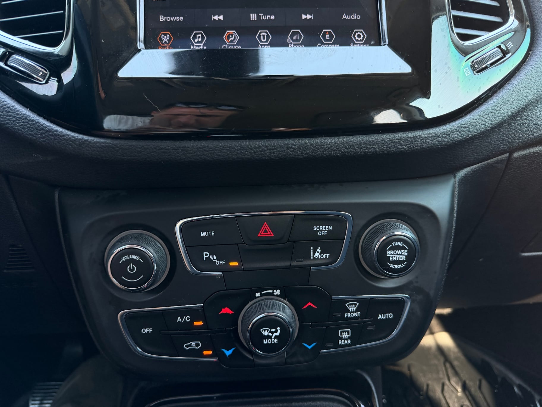 2018 Jeep Compass Longitude, North, Latitude thumbnail 14