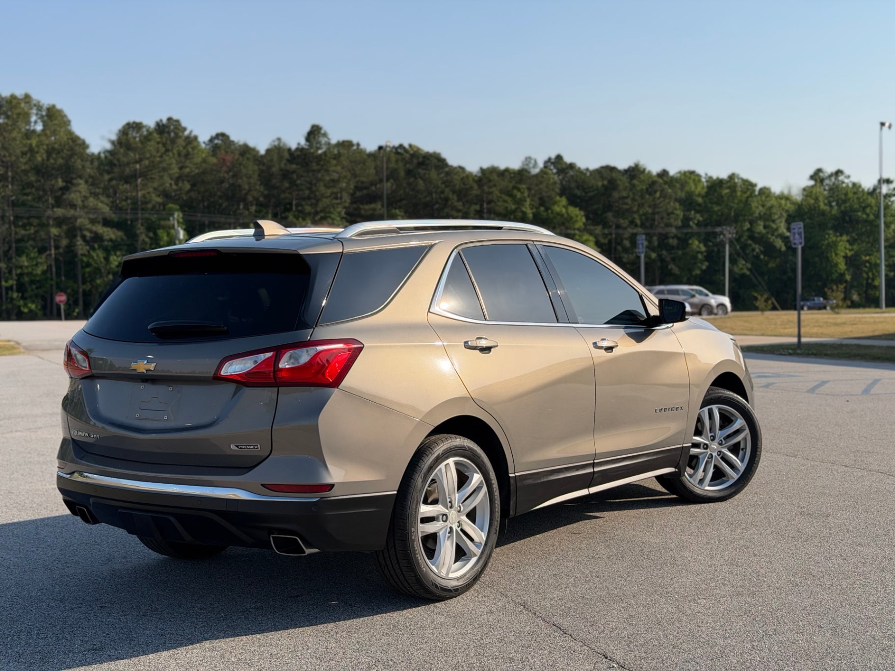 2018 Chevrolet Equinox Premier (2LZ) thumbnail 6