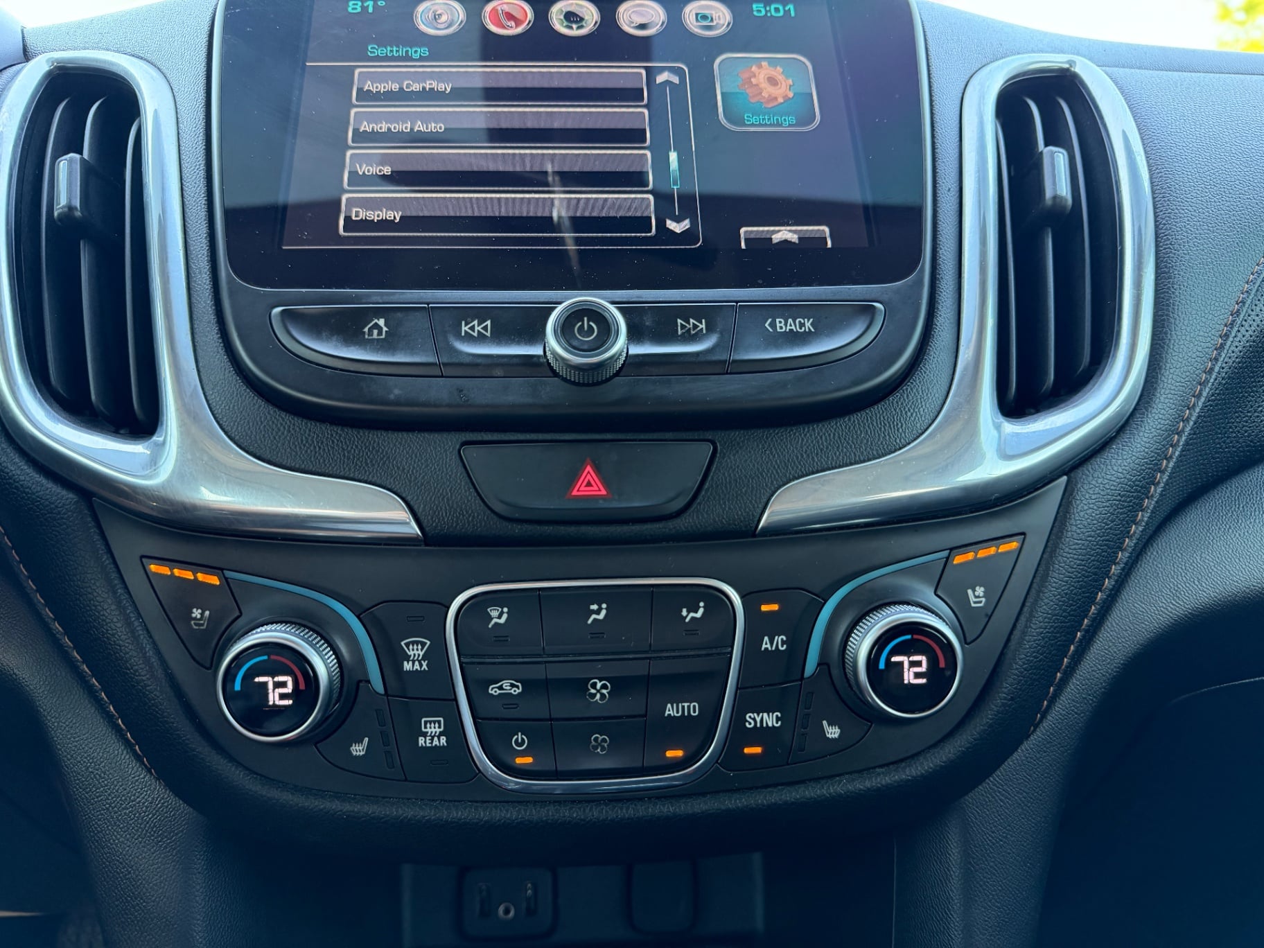 2018 Chevrolet Equinox Premier (2LZ) thumbnail 13