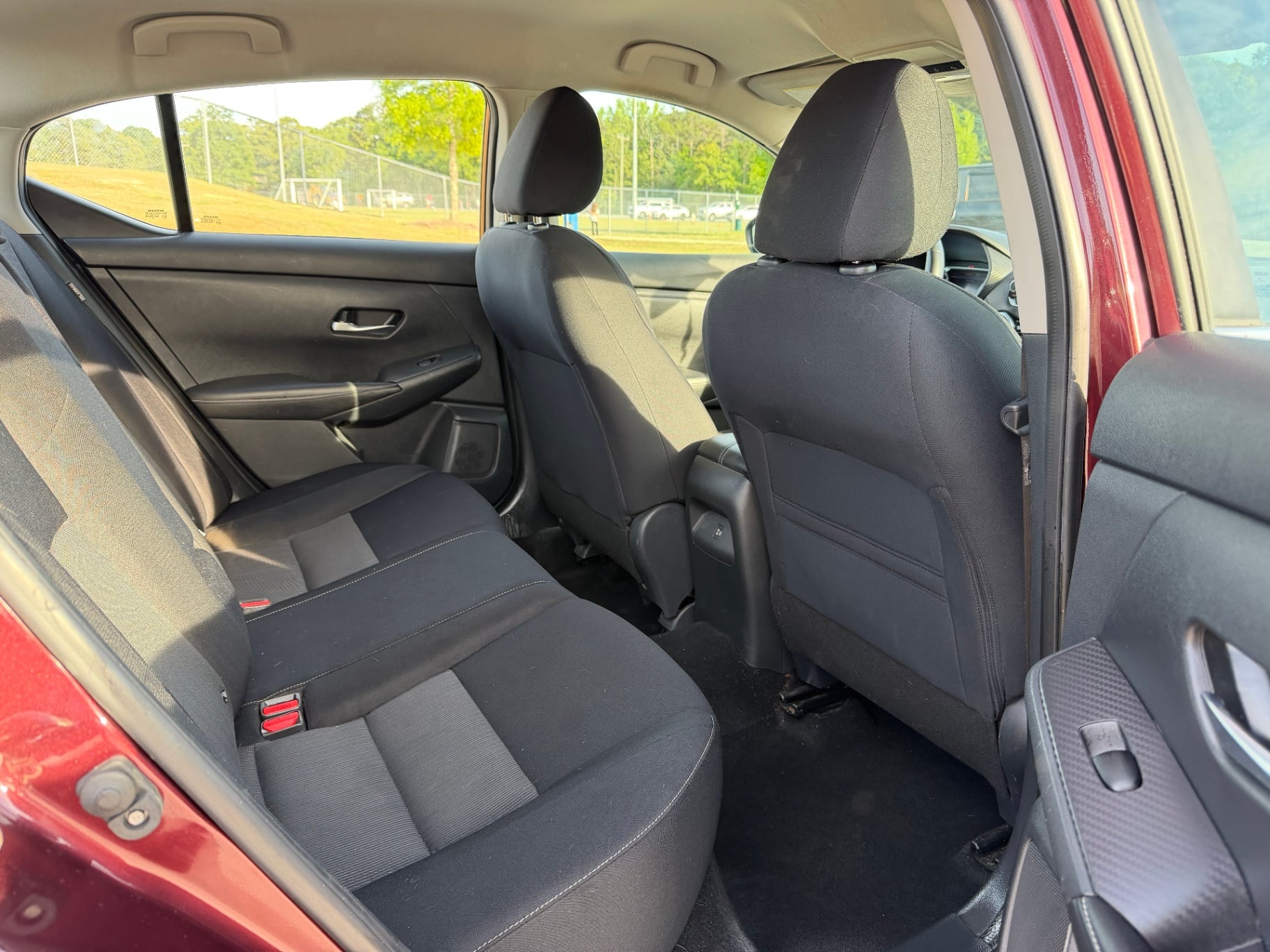 2020 Nissan Sentra SV thumbnail 10