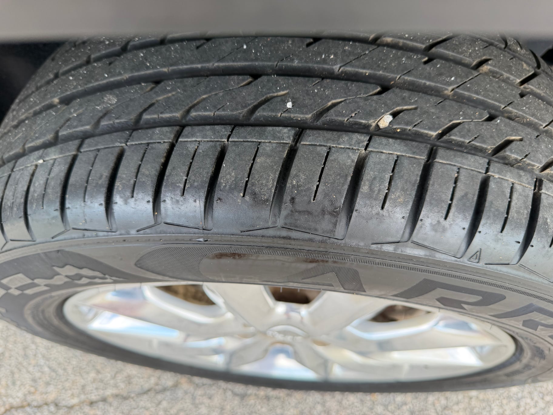 2015 Jeep Cherokee Limited thumbnail 12