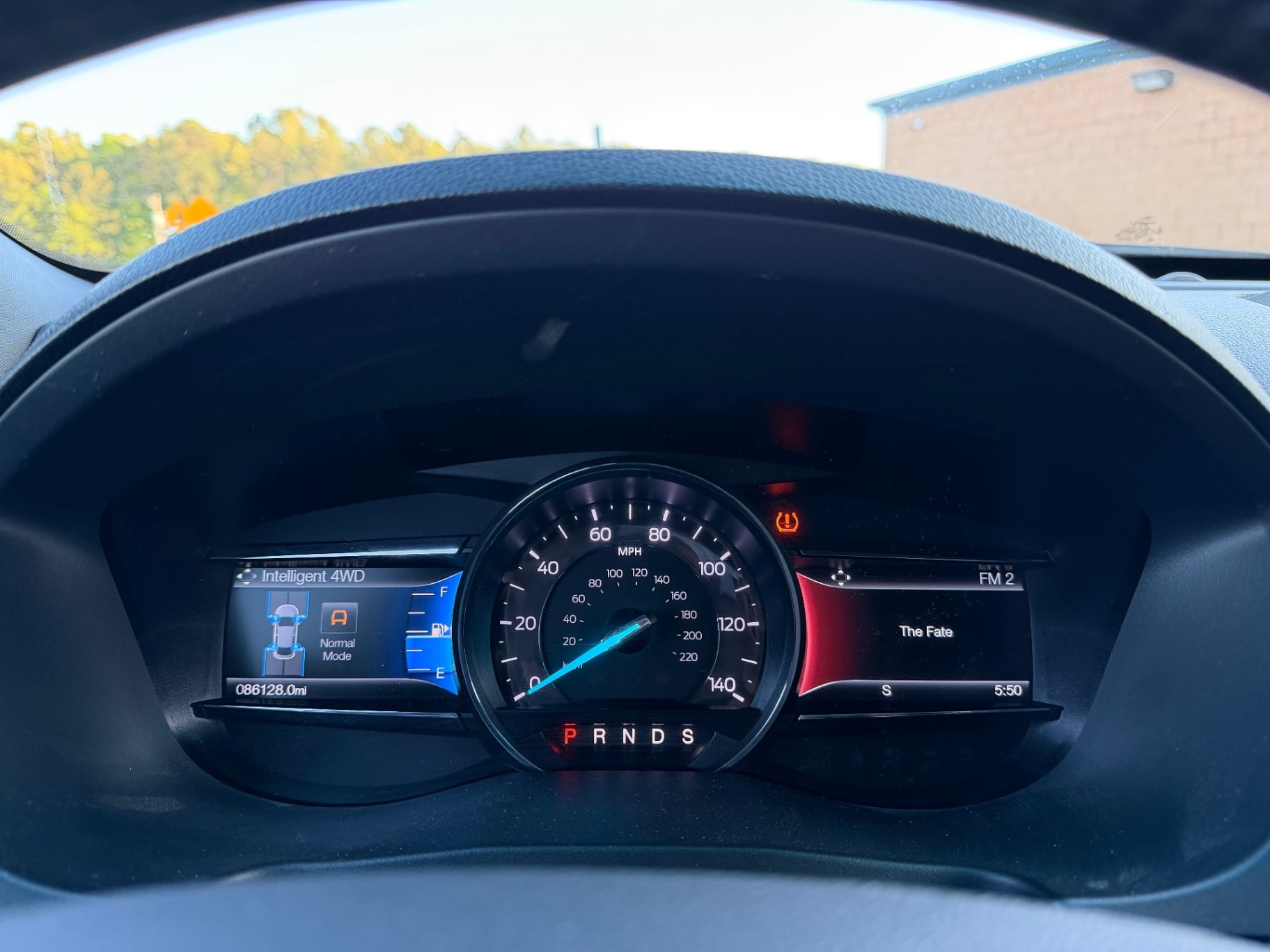 2016 Ford Explorer XLT thumbnail 16